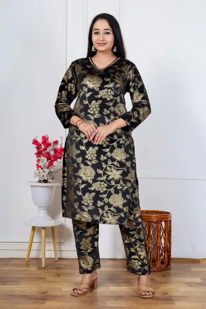 Golden Flower Kurta - Image 3
