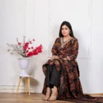 Kurti with Natural Design